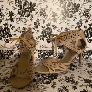 Impo Beige Heels sz 10m